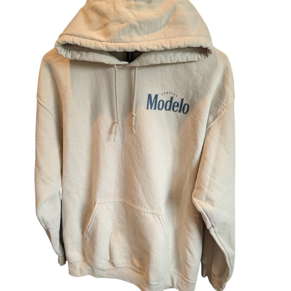 Modelo Especial Beer Hoodie Medium Cream Distressed Graphic Pullover